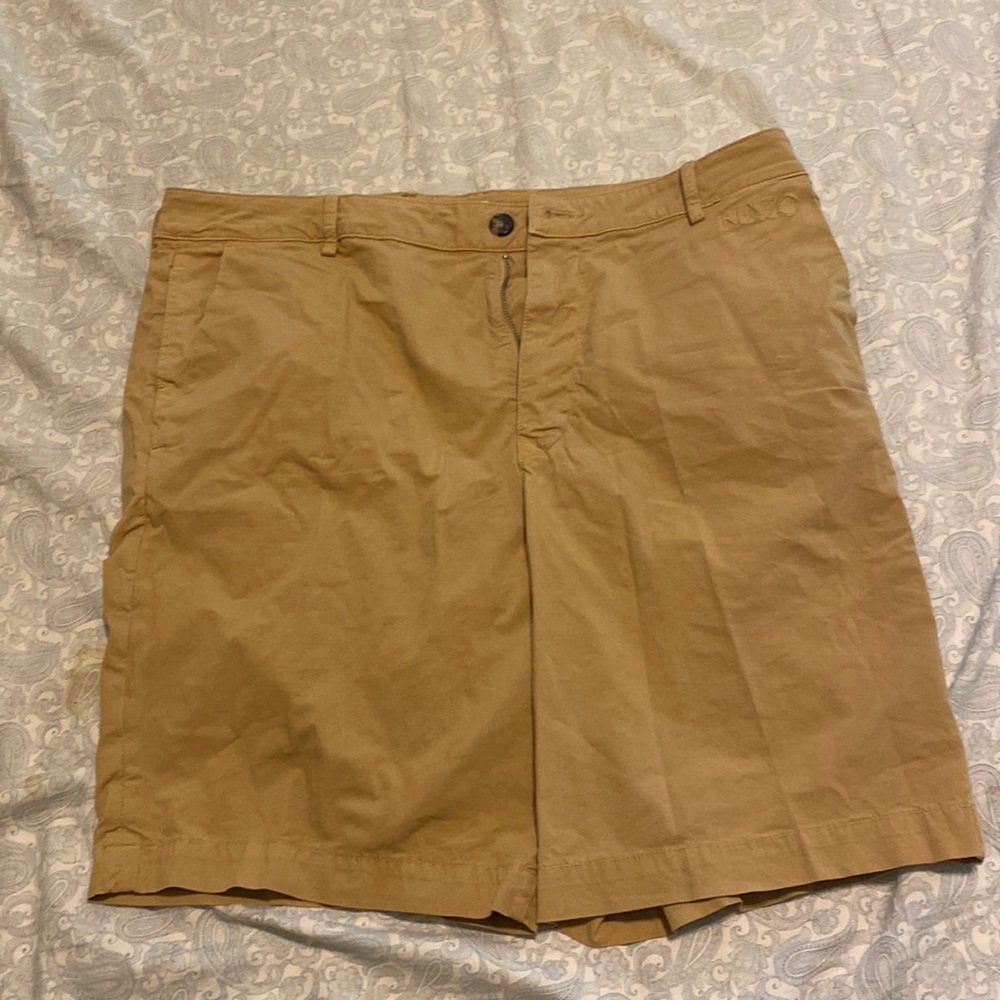 These 33W mens Kenzo khaki shorts